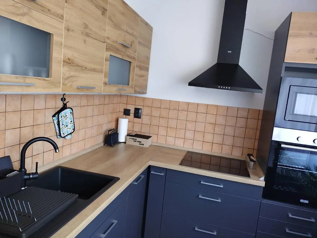شقة Piheno Zug Apartman بودابست